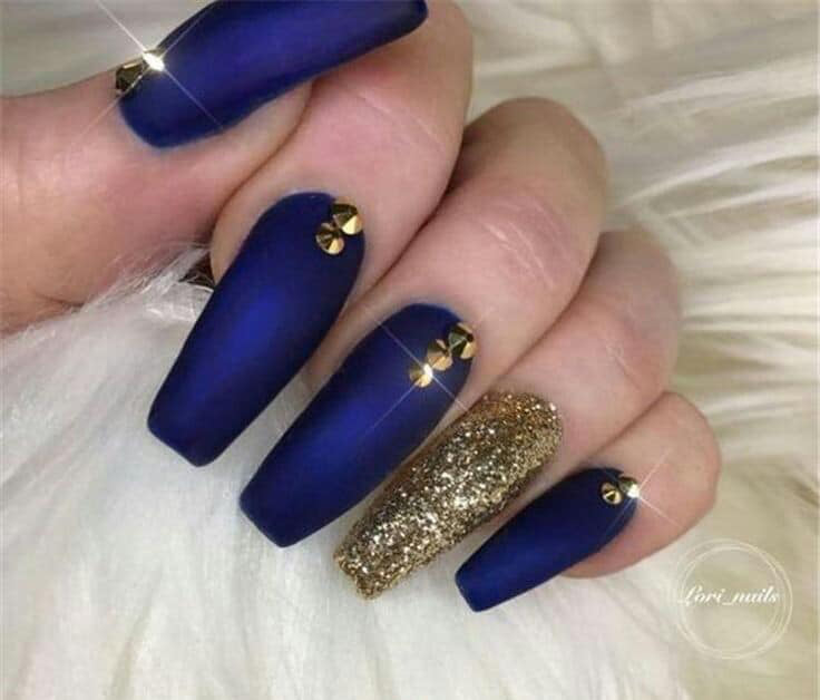 Decoración de uñas en azul ~ Trucos Trucos