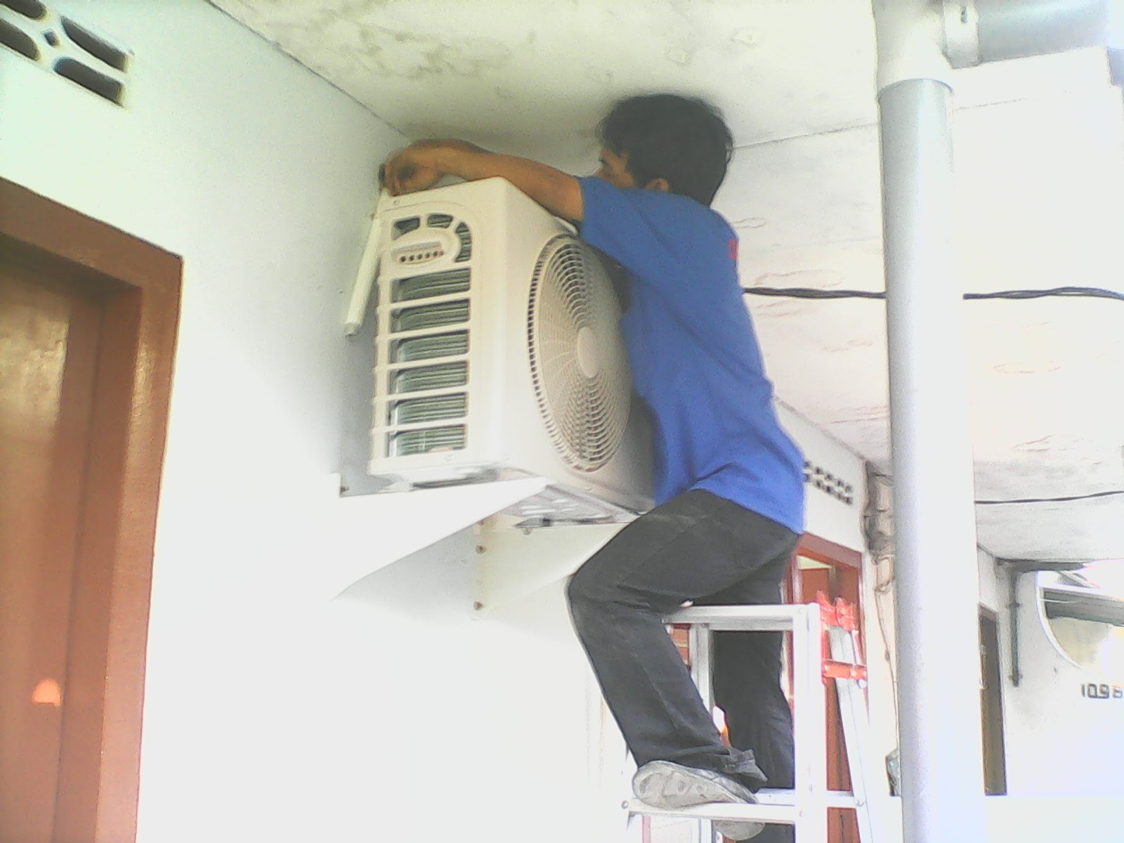 Service AC Pasang AC Tugu Utara - Jakarta Utara