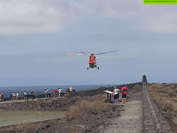 El helicóptero del GES rescata a un menor precipitado por un acantilado en Fuencaliente