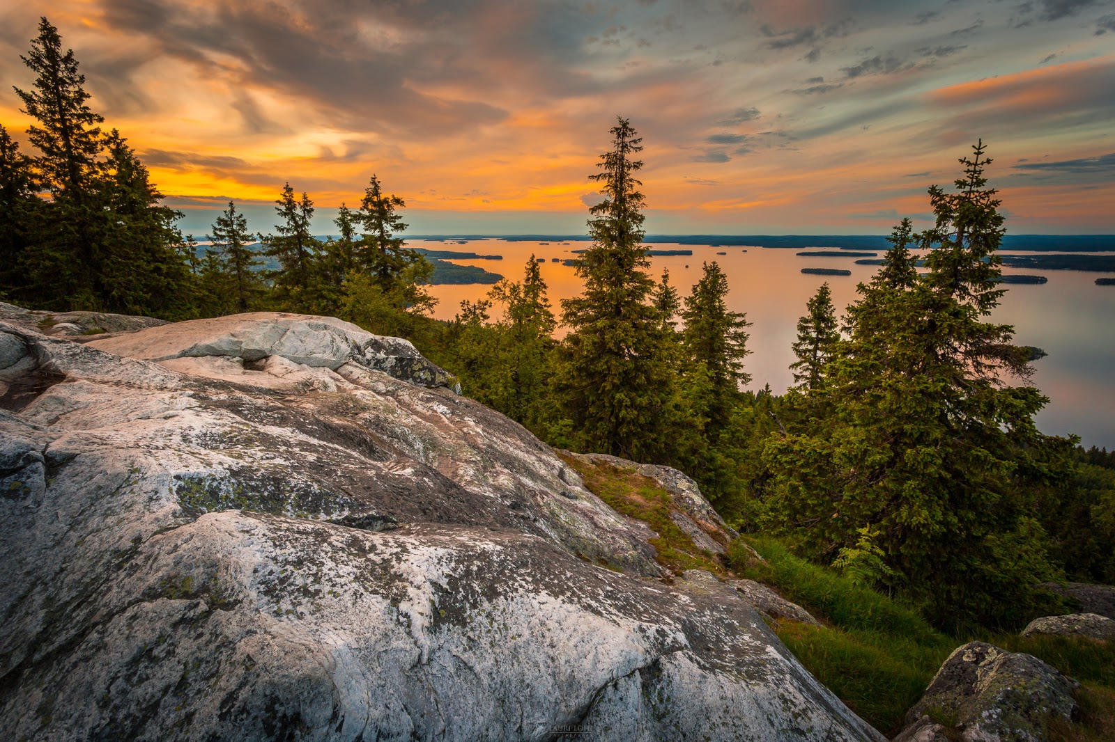 November 2015 ~ F I N S K A