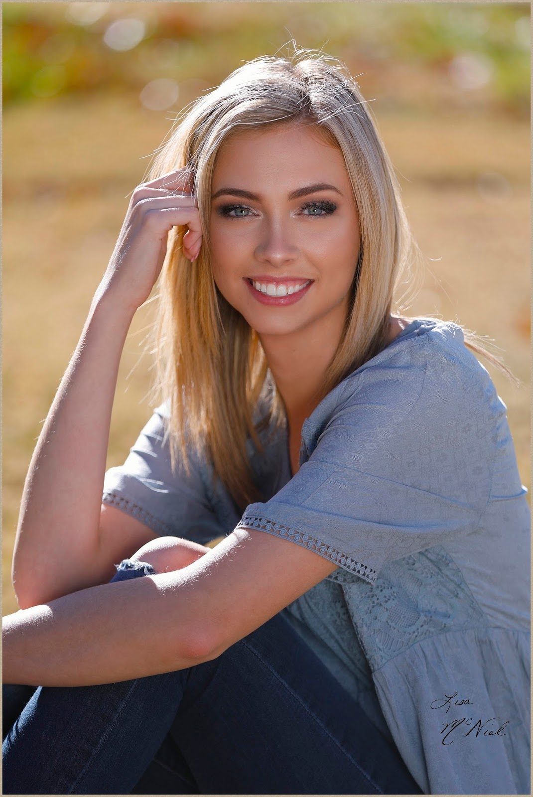 Lisa McNiel Flower Mound Senior Picture Photographer serving Dallas
