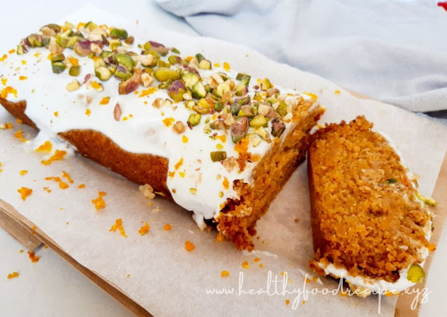 HOW TO MAKE THE BEST CARROT CAKE RECIPE