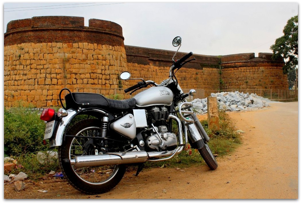Bullet 350 Silver Bullet 350 Silver