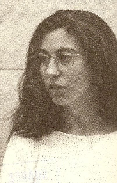 MIENTRAS LA LUZ Carmen Jodra