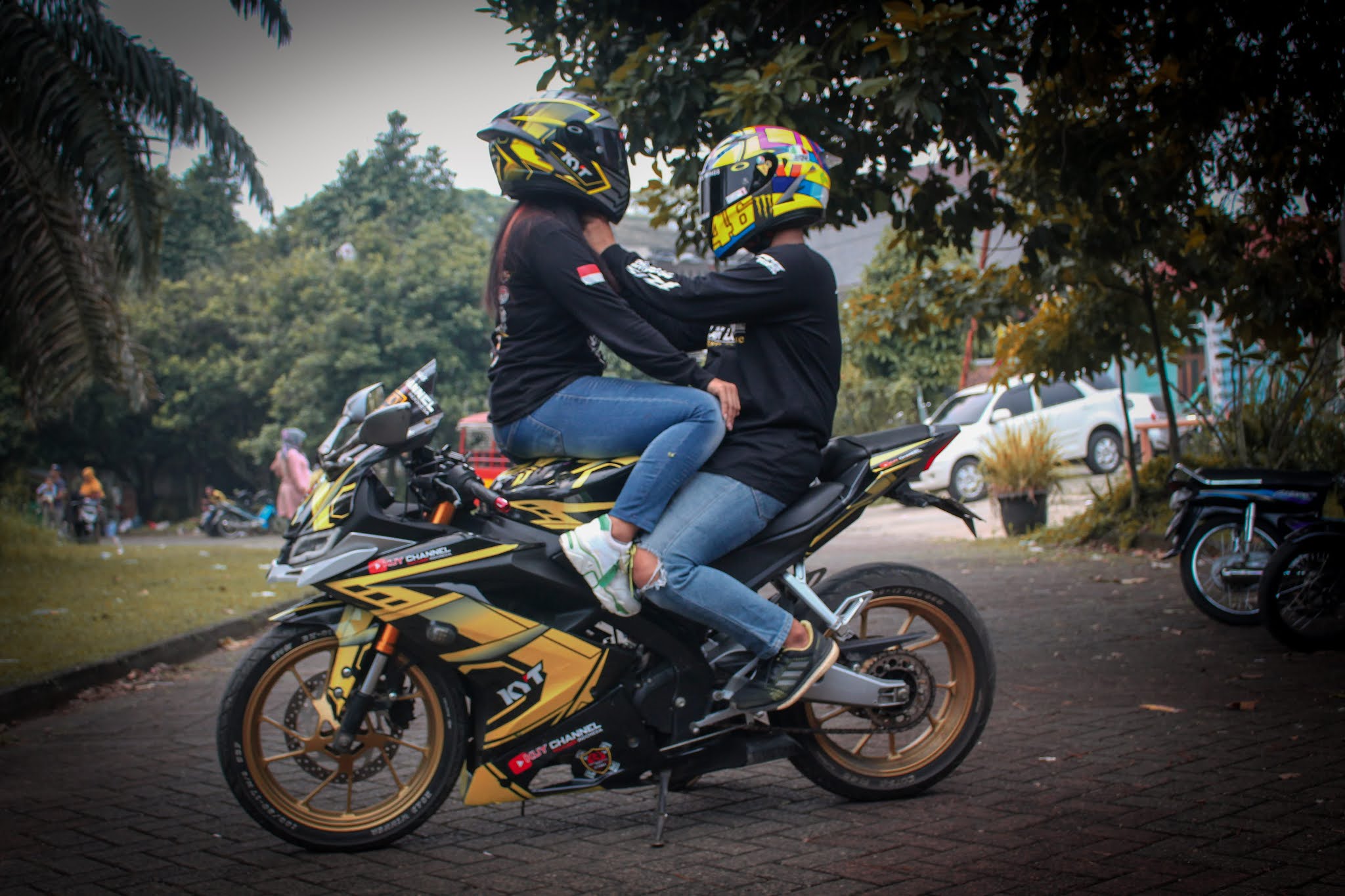 COMMUNITY INDEPENDENT MOTORSPORT INDONESIA COMMUNITY INDEPENDENT MOTORSPORT INDONESIA