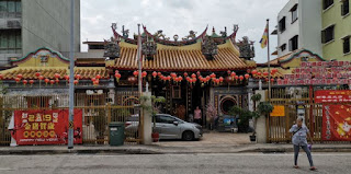 Barrio Indio o Little India, Singapur. Templo de la Puerta del Dragón de la Montaña o Leong San See Temple.