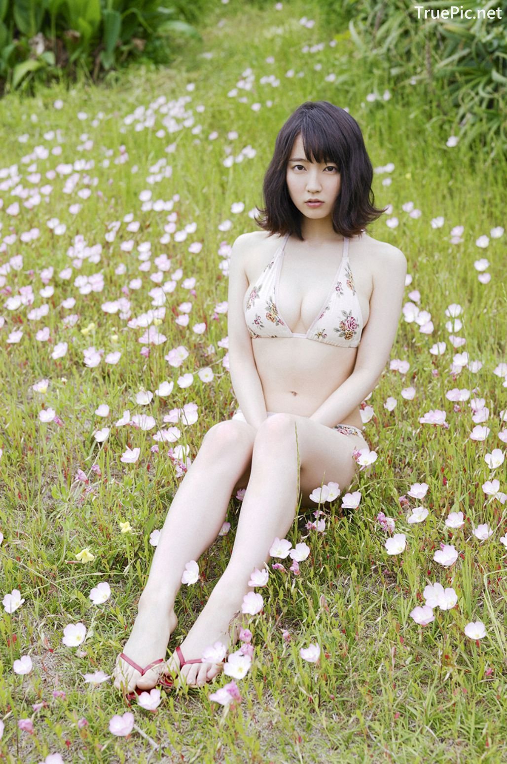 Image-Japanese-Actress-And-Model-Riho-Yoshioka-Pure-Beauty-Of-Sea-Goddess-TruePic.net- Picture-135