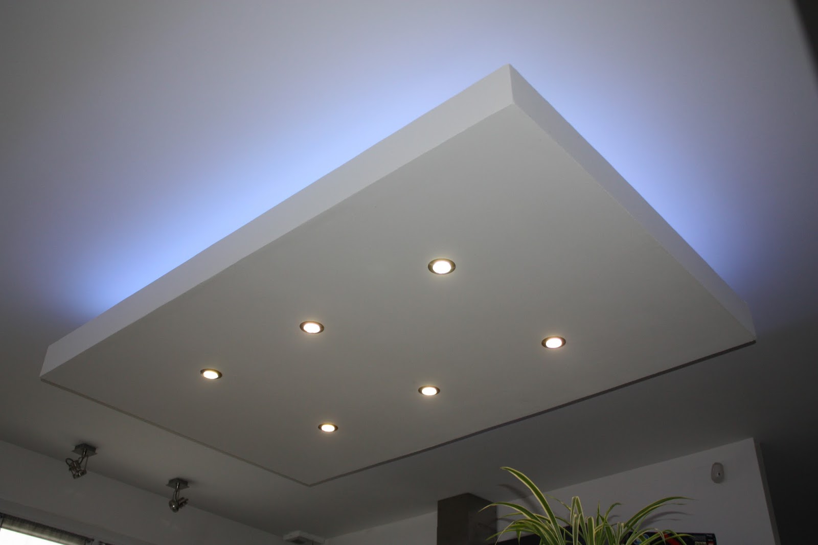 Nouvel article : Eclairage LED indirect sur faux plafond