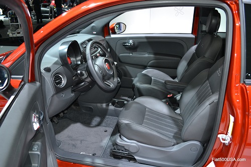 Fiat 500 Cattiva interior