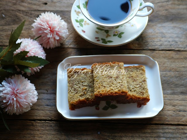 Kek Pisang Yang Sangat Moist