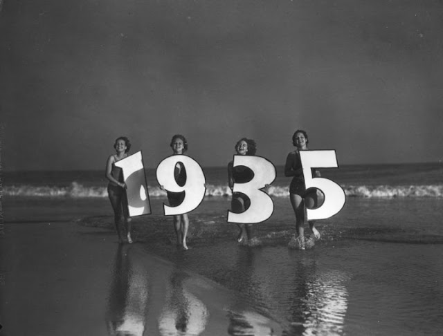 New Year on the Beach: 12 Interesting Vintage Photos of Women Greeting ...