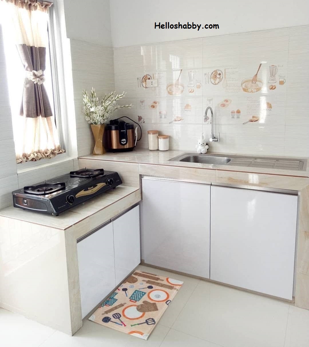 Desain Dapur Kecil Dekat Jendela Yang Asri Dan Nyaman Helloshabby Com Interior And Exterior Solutions
