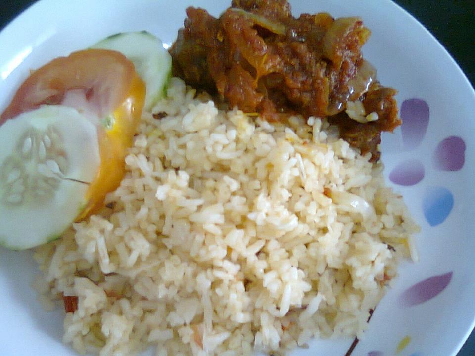 BLOG MAMA A.N: Nasi Tomato :)