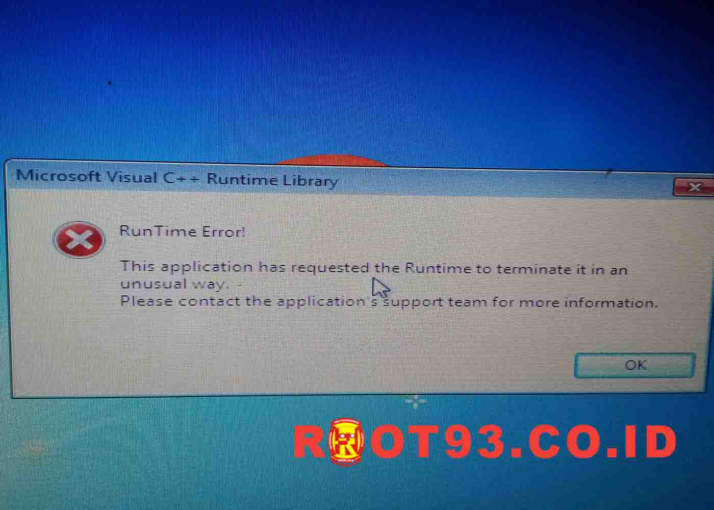 Runtime application error. Ошибка Visual c++. Microsoft Visual c++ runtime. Runtime Library. Runtime Error c++.