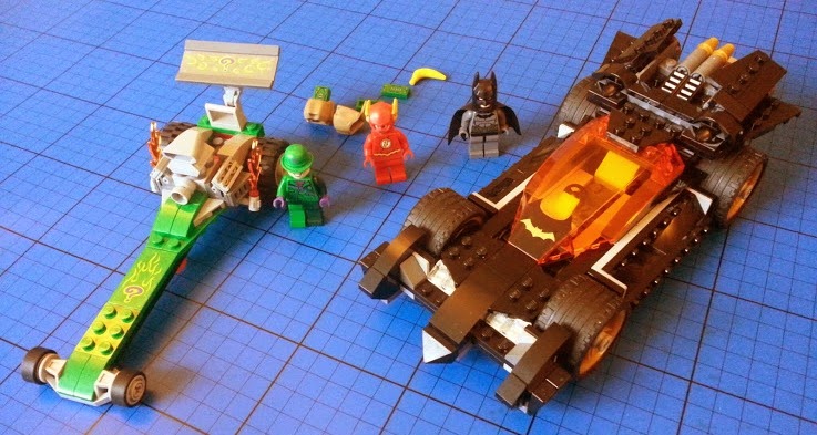 LEGO model Batmobile Riddler's Dragster