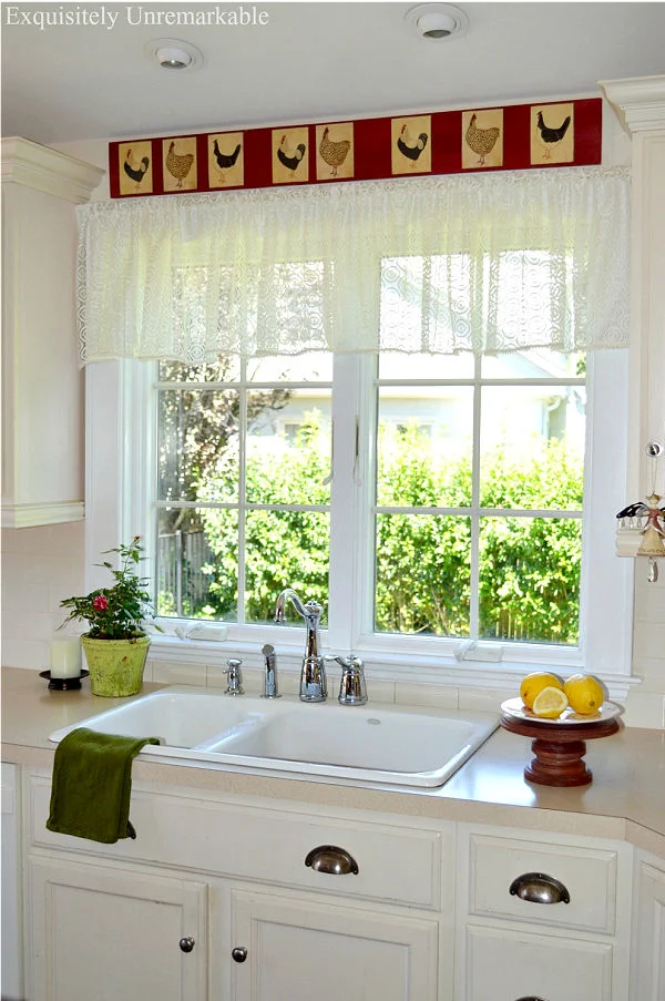 White Lace Valance in the kitchen