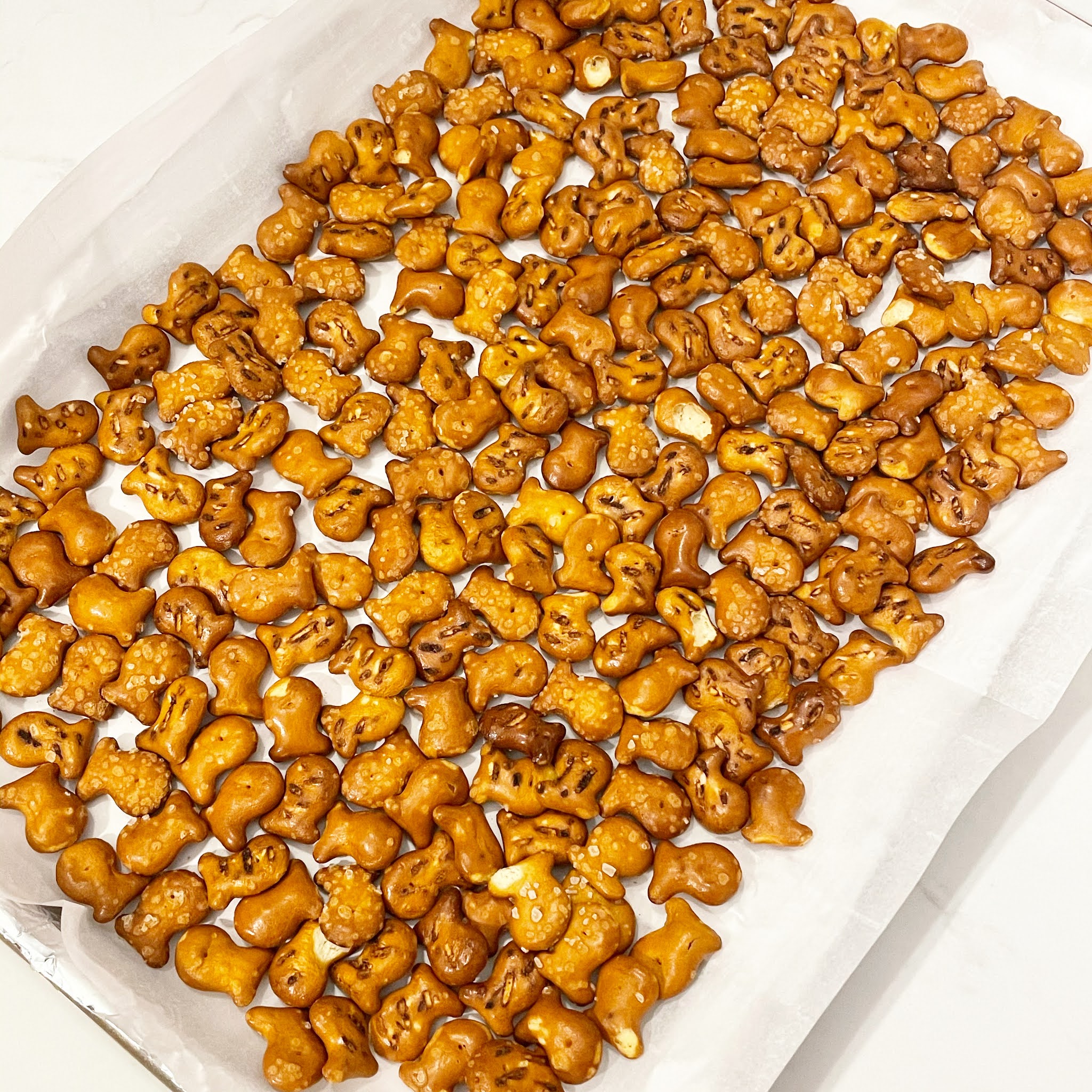TheKristenDiary SWEET + SALTY GOLDFISH PRETZEL TOFFEE