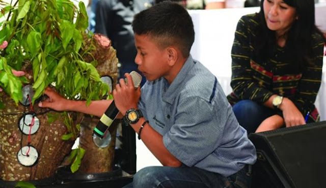Kisah Naufal Raziq, Enstein-nya Indonesia, Bocah SMP Aceh yang Temukan Energi dari Pohon Kedondong Kisah Naufal Raziq, Enstein-nya Indonesia, Bocah SMP Aceh yang Temukan Energi dari Pohon Kedondong