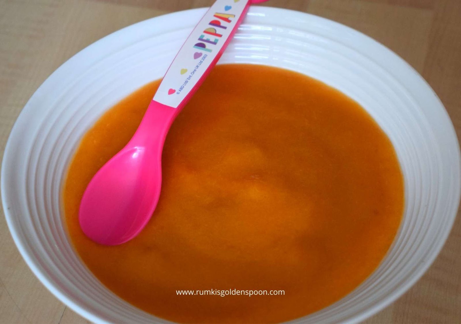 apricot puree baby, apricot puree for babies, baby food, baby food recipes, healthy recipes, Rumki's Golden Spoon