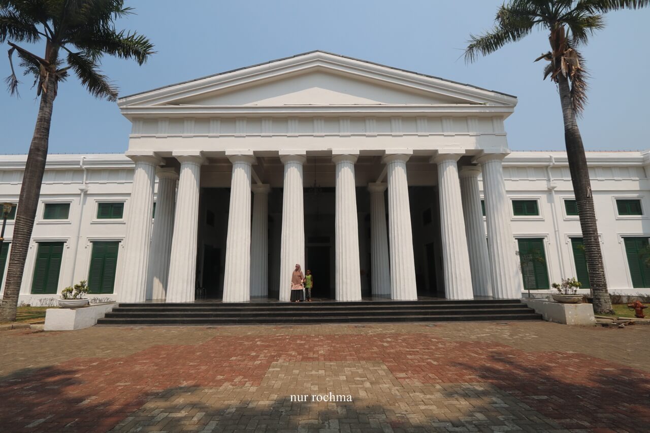 Ini Loh Koleksi Museum Seni Rupa dan Keramik di Jakarta