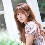 Lovely Heo Yoon Mi Foto 35