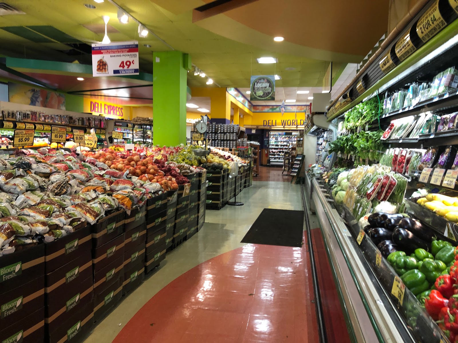 TOUR Foodtown Brooklyn, NY