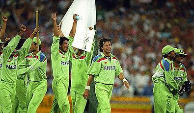 Cricket World Rewind: #OnThisDay - Against all odds, Imran's 'cornered tigers' lift 1992 World Cup