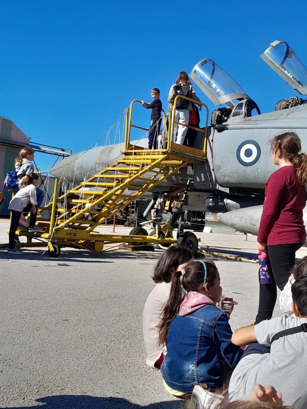 Η γιορτή της πολεμικής αεροπορίας- Επίσκεψη στην 117 πτέρυγα μάχης