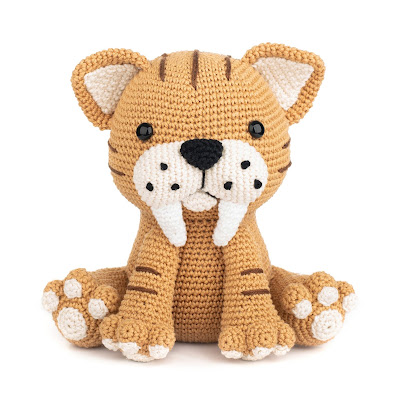 Oscar the Saber-Toothed tiger crochet toy pattern