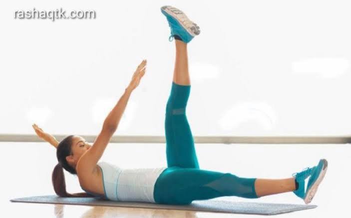 أهم 3 تمارين لشد البطن للرجال والنساء بالصور