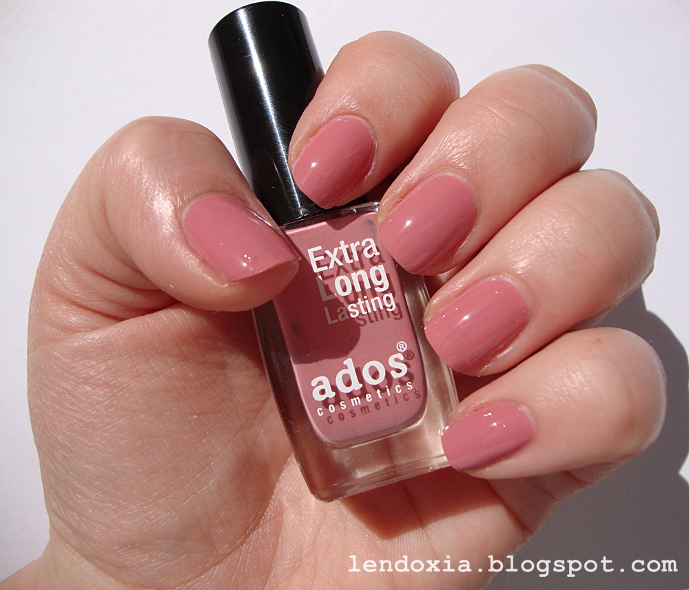 Ados 662 pinky nail polish