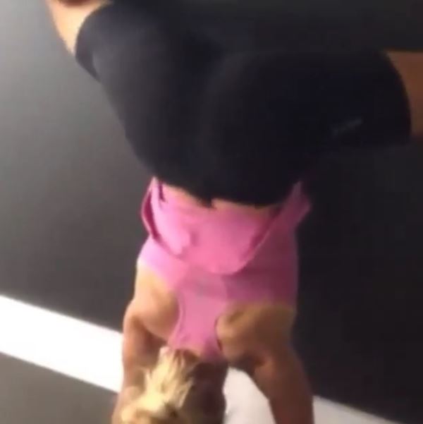 Video Move Over Miley Cyrus You Cant Twerk Like Carly Booth Golfcentraldaily Golf Parody Fun Gossip Jokes Betting Tips