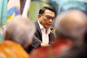 Mau Kudeta AHY, Saiful Mujani: Langkah Kesatria Pak Moeldoko Mundur dari KSP