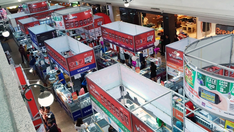 Pusat Komputer di Java Mall Semarang