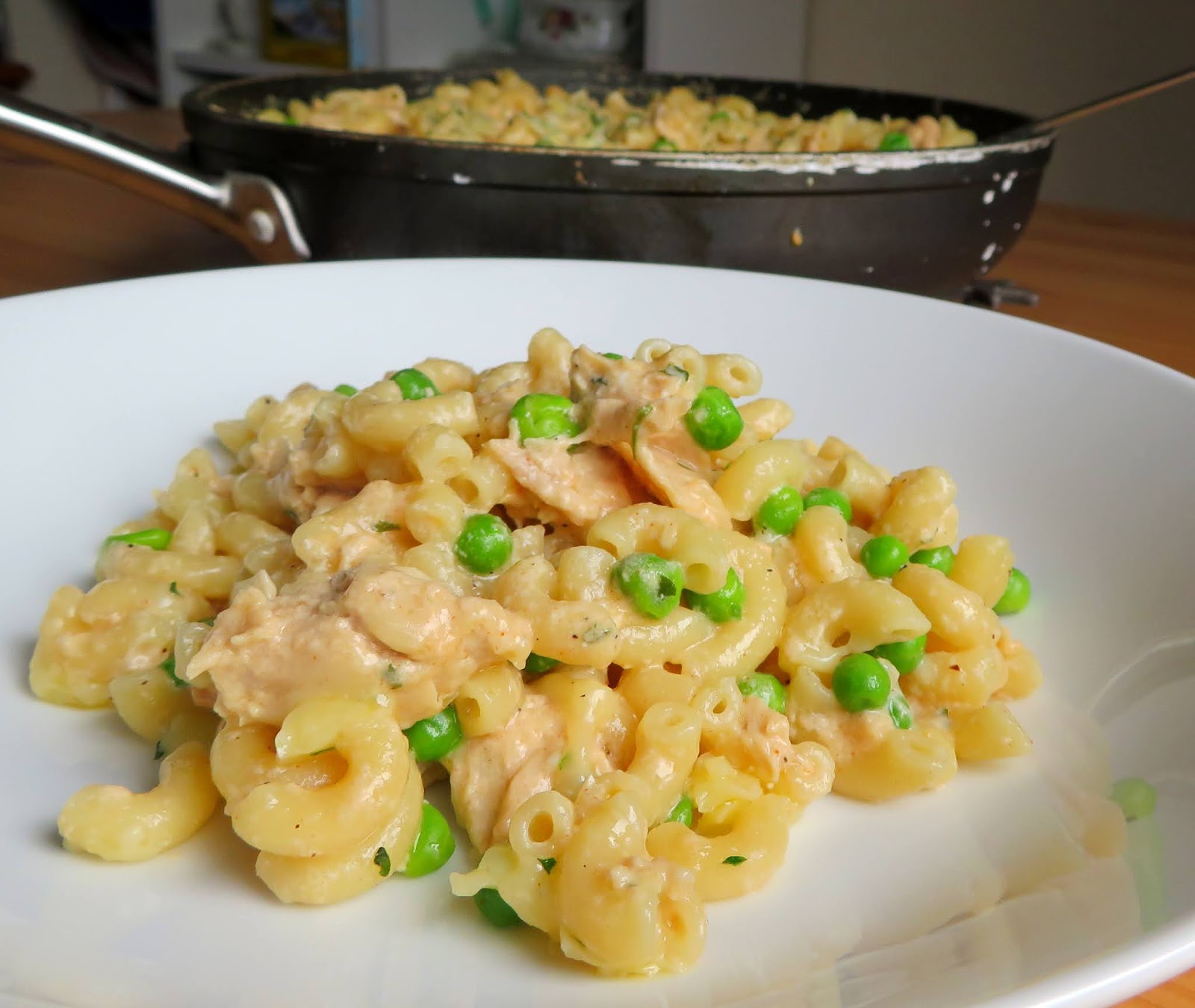 Cheesy Tuna Skillet Pasta The English Kitchen