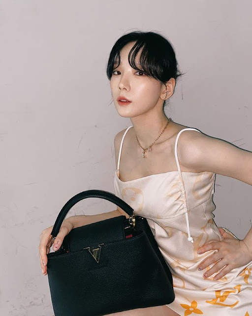 Check out Taeyeon's pretty pictures with her Louis Vuitton - Wonderful ...
