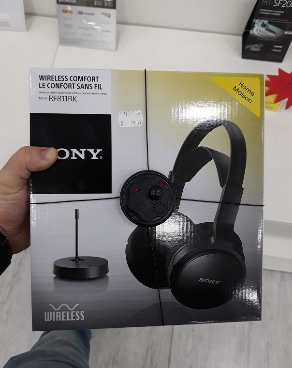 Sony MDR-RF811RK wireless headphones - great 2018 Black Friday deal