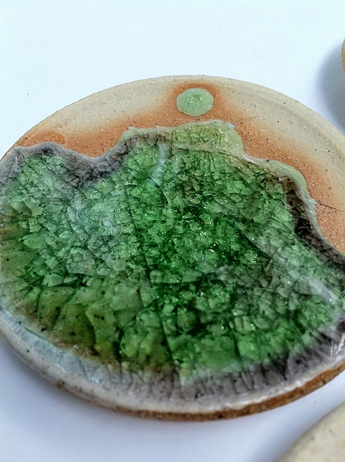 Clay Masteh How to melt glass onto your pottery