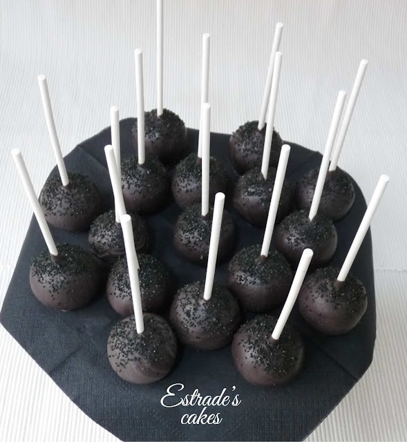 cake pops negras para Halloween 2