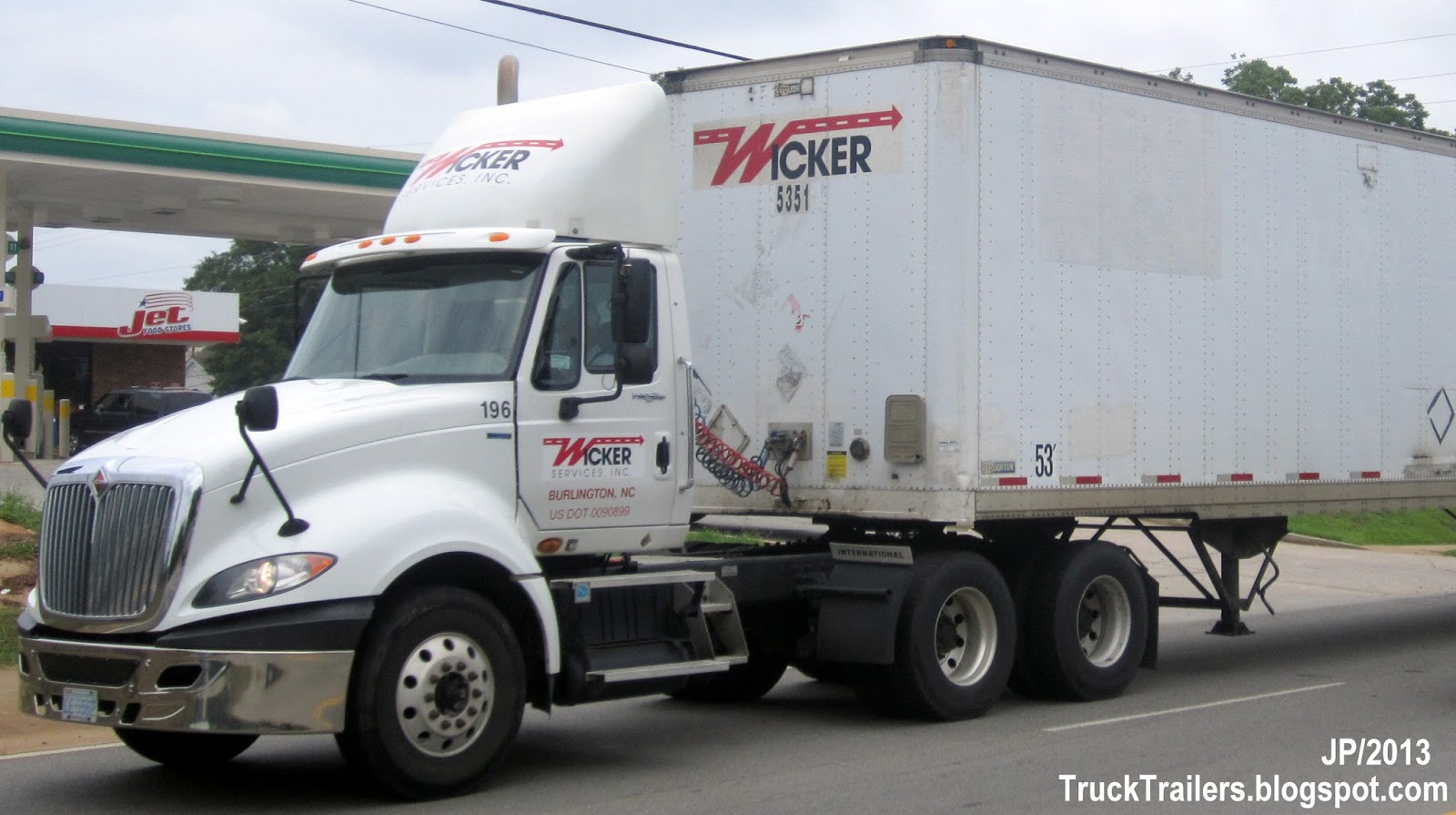 TRUCK TRAILER Transport Express Freight Logistic Diesel Mack Peterbilt