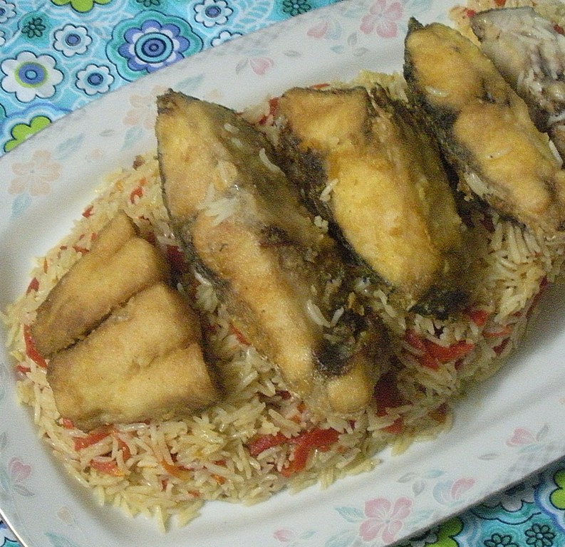 The Art of Uzbek Cuisine Baliq Palov (Pilaf with fish)