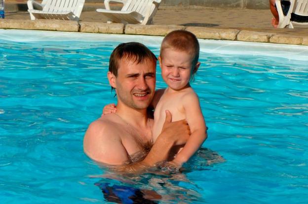 Μόλις έμαθε ότι έχει όγκο στον εγκέφαλο δολοφόνησε το 13χρονο γιό του - Πίστευε πως η γυναίκα του δεν είναι ικανή να τον μεγαλώσει