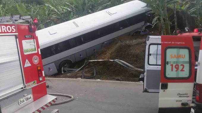 ES: ACIDENTE COM ÔNIBUS DEIXA FERIDOS EM SANTA TERESA