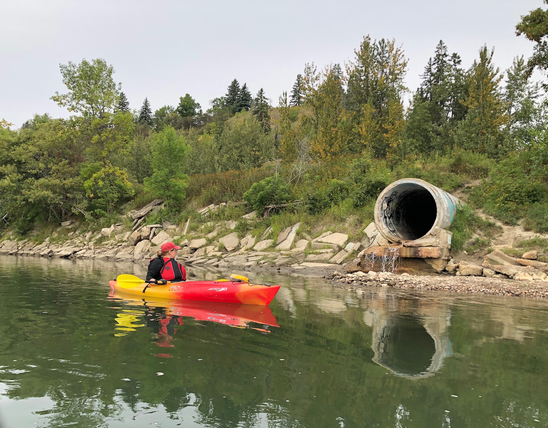 Canoeing Around Edmonton, Alberta, Canada North Saskatchewan Whitemud