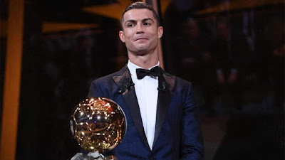 Big news from CorSport , #Cristiano #Ronaldo seems to be the favorite to win the Ballon d'Or 2019 on 2nd December - The delegation of France Football have been seen in Turin in recent days, Recording an interview with #CR7 that will be uploaded after the Ceremony 🎉 Big news from CorSport , #Cristiano #Ronaldo seems to be the favorite to win the Ballon d'Or 2019 on 2nd December - The delegation of France Football have been seen in Turin in recent days, Recording an interview with #CR7 that will be uploaded after the Ceremony 🎉
