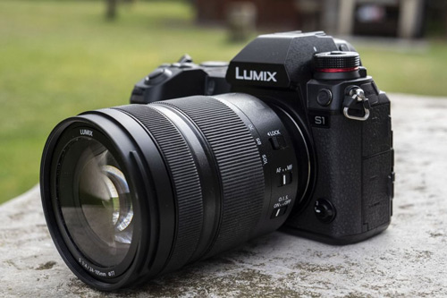 Panasonic Upcoming 10-25mm f/1.7 lens leaked images and specs Panasonic Upcoming 10-25mm f/1.7 lens leaked images and specs