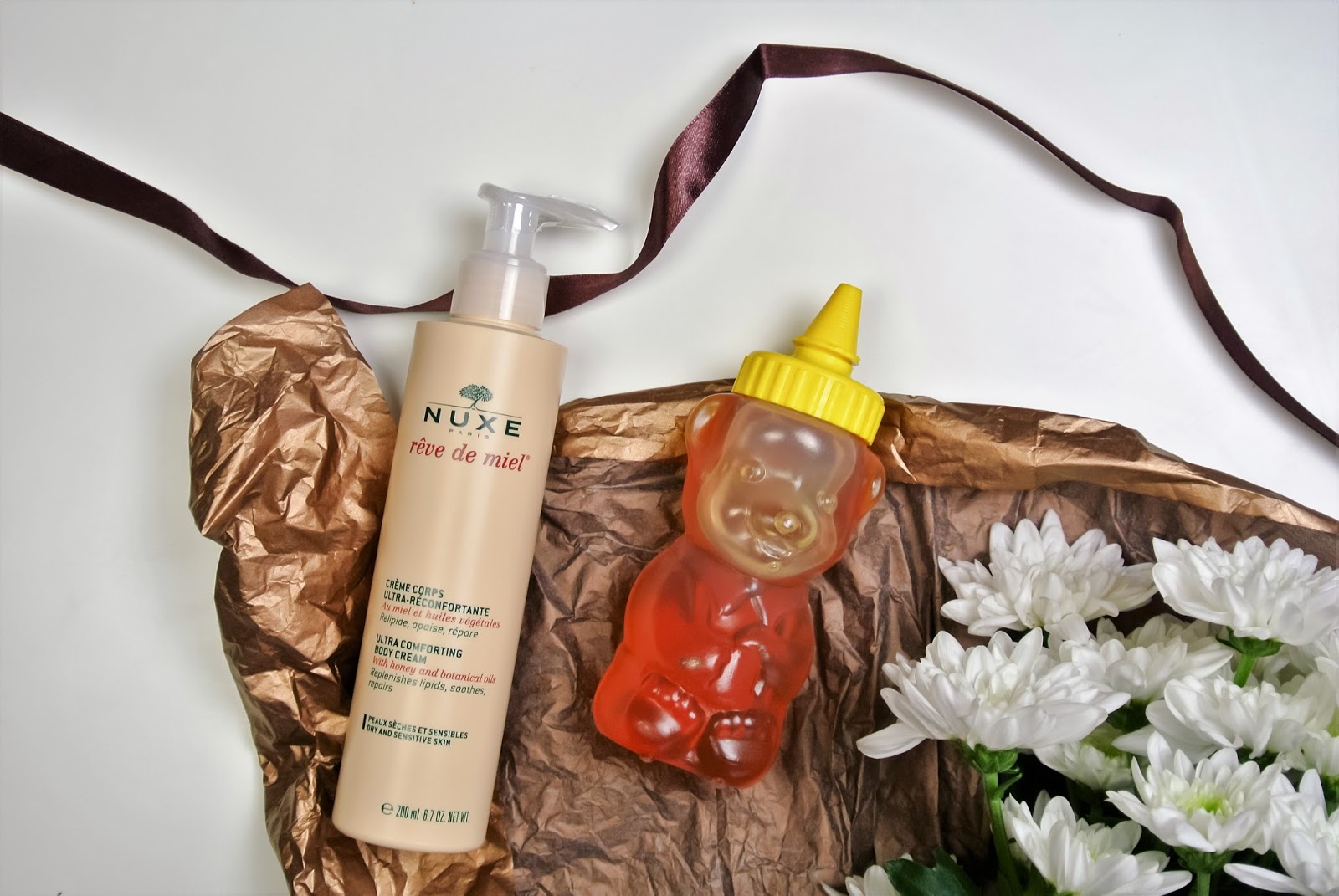 nuxe-reve-de-miel-balzam-telove-mleko