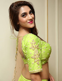 Indian Model Sita Narayan Deep Navel Hip Show In Green Saree Navel Queens Indian Model Sita Narayan Deep Navel Hip Show In Green Saree Navel Queens