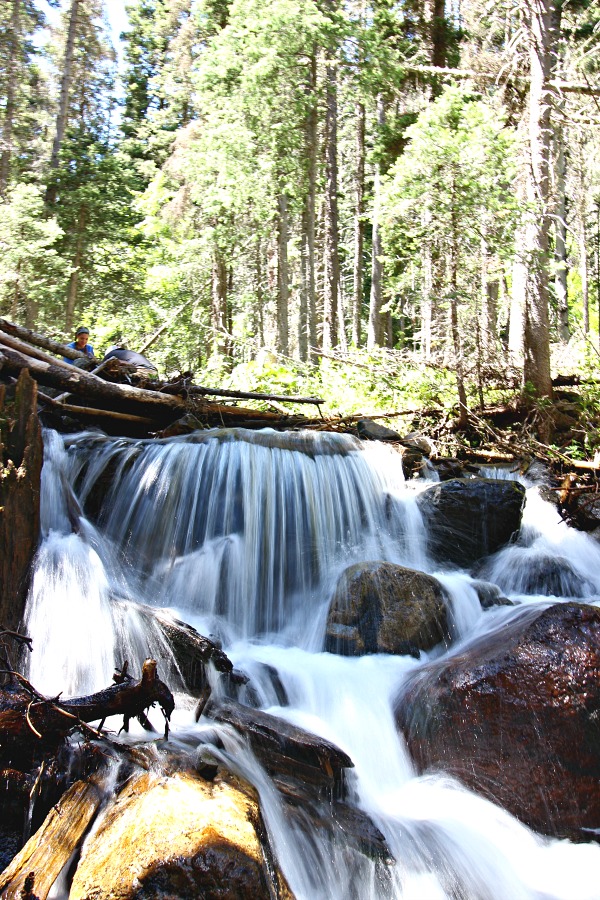 RED RIVER, NEW MEXICO {SUMMER GETAWAY} Dimples and Tangles