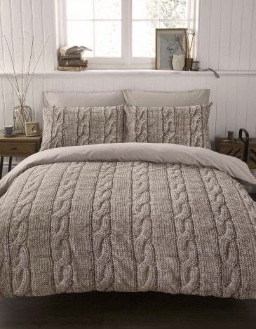 Cama grande en habitacion pequeña king size